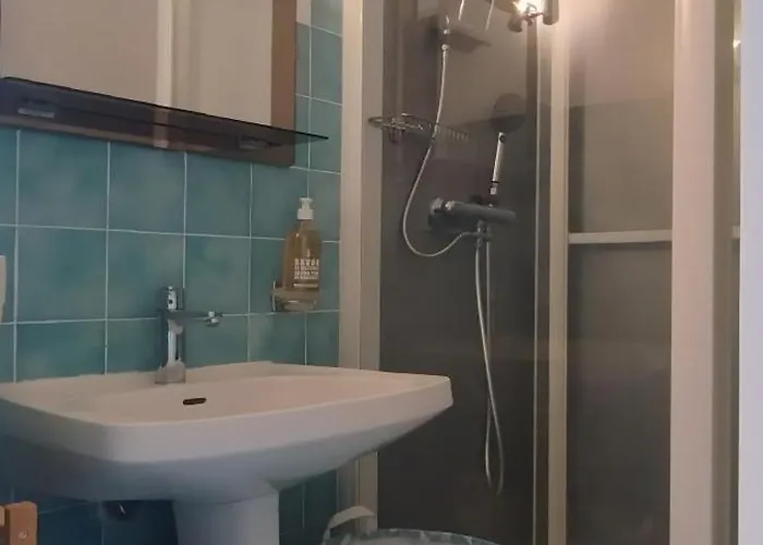 Val De La 3p Piscine Parking Antibes